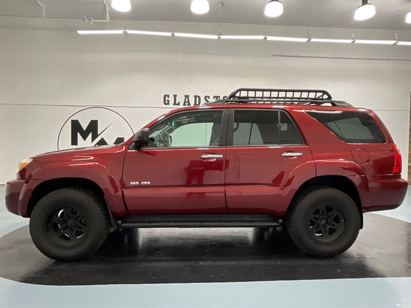 2007 Toyota 4Runner SR5 Sport Utility 4X4 / 4.0L V6 / Sunroof / CLEAN  / RUST FREE / Excel Cond - Photo 3 - Gladstone, OR 97027