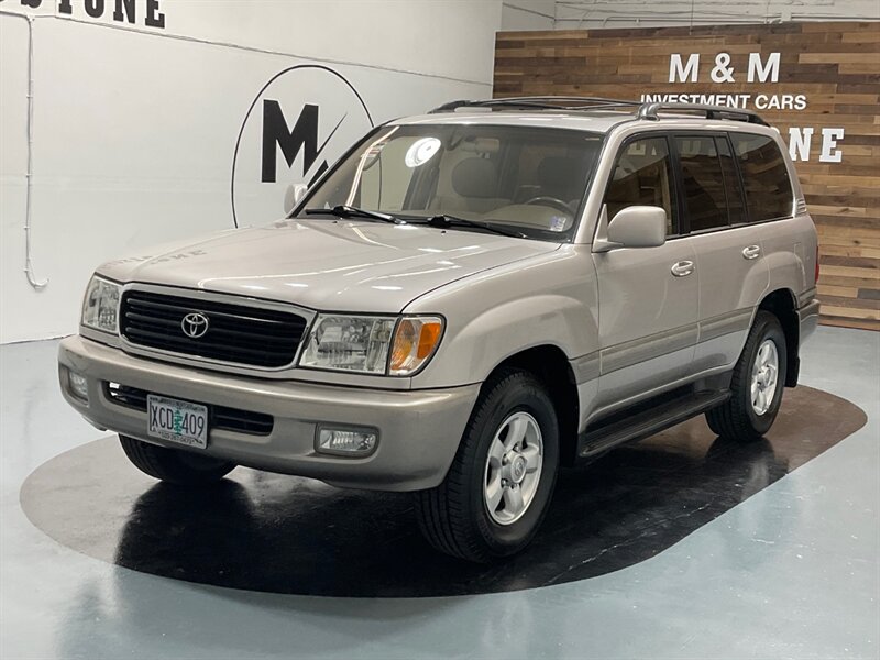 1999 Toyota Land Cruiser 4x4 / REAR DIFF LOCK / 1-OWNER / LOW MILES  / FRESH TIMING BELT SERVICE / RUST FREE - Photo 1 - Gladstone, OR 97027