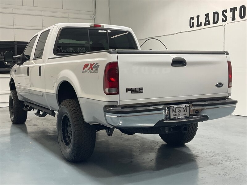 2003 Ford F-350 XLT FX4 4X4 / 7.3L DIESEL / 6-SPEED / 32,000 MILES  / 1-OWNER / ZERO RUST / ONE OF A KING TRUCK - Photo 8 - Gladstone, OR 97027