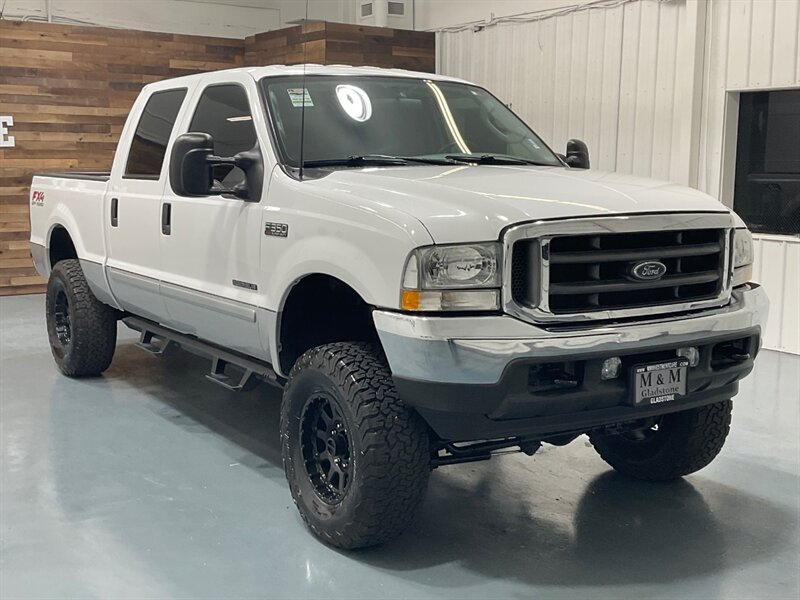 2003 Ford F-350 XLT FX4 4X4 / 7.3L DIESEL / 6-SPEED / 32,000 MILES  / 1-OWNER / ZERO RUST / ONE OF A KING TRUCK - Photo 2 - Gladstone, OR 97027