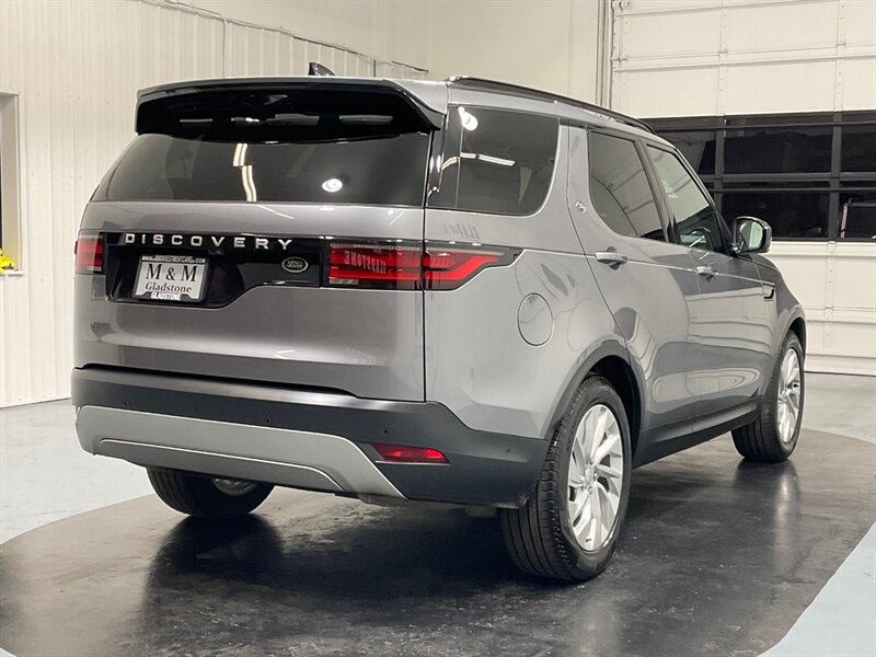 2021 Land Rover Discovery P300 S AWD / Dual Sunroof / 24.000 MILES   - Photo 8 - Gladstone, OR 97027