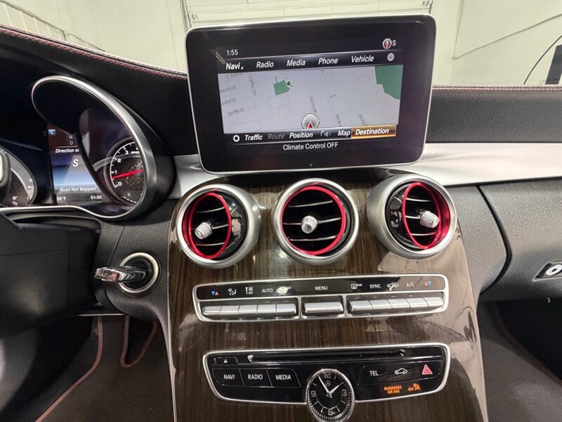 2018 Mercedes-Benz AMG C 43 Twin Turbo V6 Panoramic Sunroof 56K MILES /Navigation & Backup Camera - Photo 15 - Gladstone, OR 97027