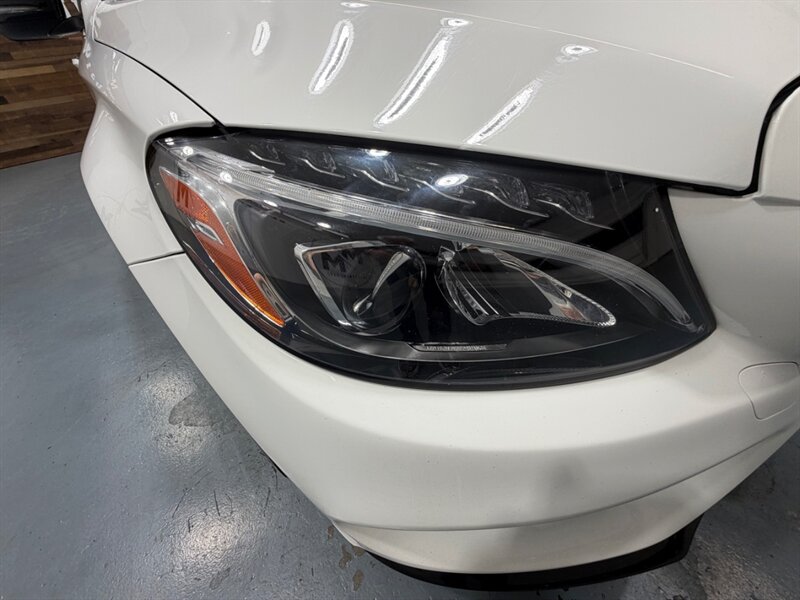 2018 Mercedes-Benz AMG C 43 Twin Turbo V6 Panoramic Sunroof 56K MILES /Navigation & Backup Camera - Photo 27 - Gladstone, OR 97027