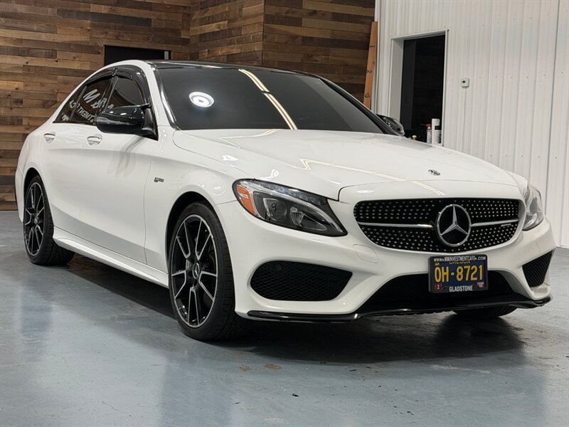 2018 Mercedes-Benz AMG C 43 Twin Turbo V6 Panoramic Sunroof 56K MILES /Navigation & Backup Camera - Photo 2 - Gladstone, OR 97027