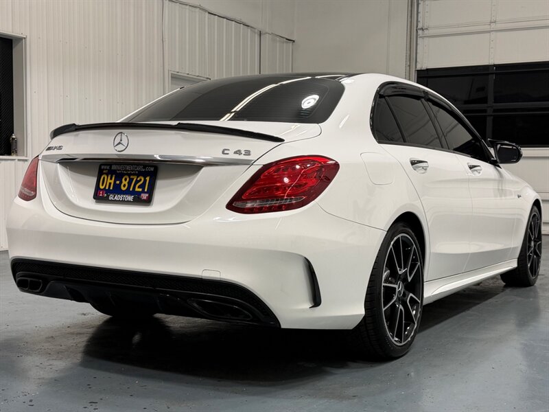 2018 Mercedes-Benz AMG C 43 Twin Turbo V6 Panoramic Sunroof 56K MILES /Navigation & Backup Camera - Photo 8 - Gladstone, OR 97027