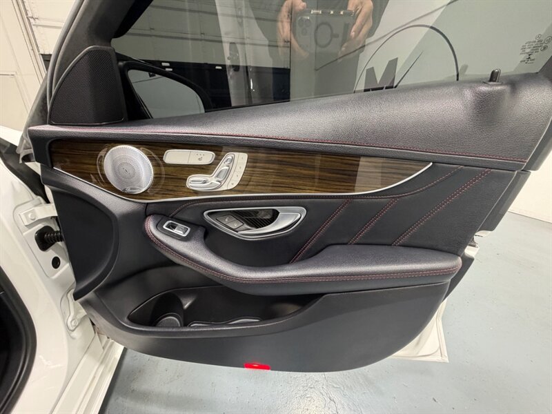 2018 Mercedes-Benz AMG C 43 Twin Turbo V6 Panoramic Sunroof 56K MILES /Navigation & Backup Camera - Photo 34 - Gladstone, OR 97027