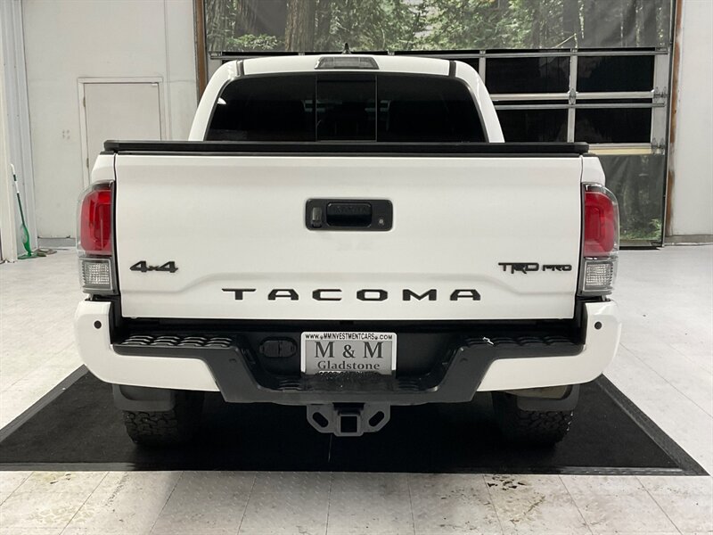 2019 Toyota Tacoma TRD Pro 4X4 / 3.5L V6 / 6-Speed Manual / Leather  / Leather & Heated Seats - Photo 6 - Gladstone, OR 97027