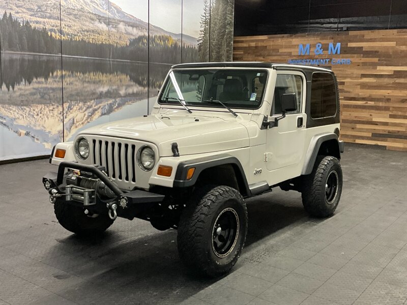 1998 Jeep Wrangler Sport 4X4 /  6Cyl / 6-SPEED / LIFTED CUSTOM BUMPERS  w/ WINCH / HARD TOP / LOCAL SUV / RUST FREE / SHARP & CLEAN !!