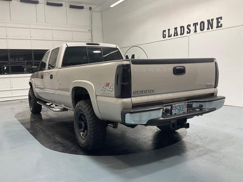 2007 GMC Sierra 2500 SLT Crew Cab 4X4 / 6.6L DIESEL / LBZ MOTOR / CLEAN  / Leather heated Seats / RUST FREE - Photo 8 - Gladstone, OR 97027