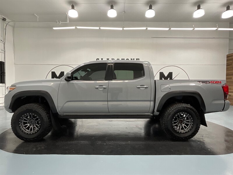 2019 Toyota Tacoma TRD Off-Road / 6 SPEED MANUAL / LIFTED / CEMENT  / LOCAL RUST FREE / Excel Cond - Photo 4 - Gladstone, OR 97027