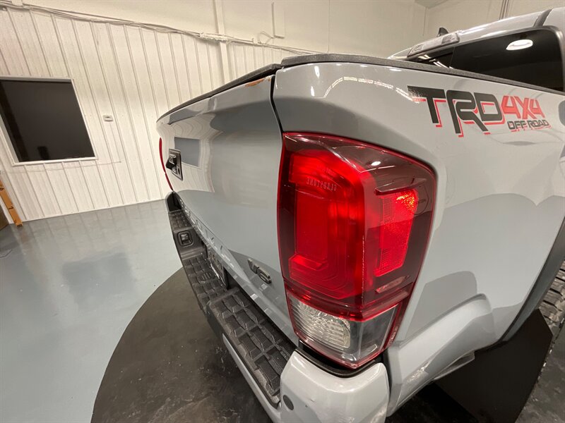 2019 Toyota Tacoma TRD Off-Road / 6 SPEED MANUAL / LIFTED / CEMENT  / LOCAL RUST FREE / Excel Cond - Photo 54 - Gladstone, OR 97027