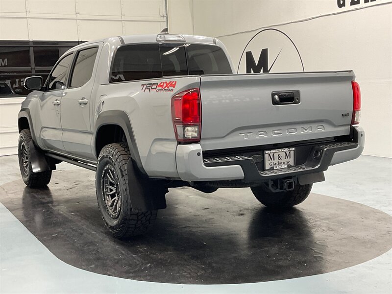 2019 Toyota Tacoma TRD Off-Road / 6 SPEED MANUAL / LIFTED / CEMENT  / LOCAL RUST FREE / Excel Cond - Photo 10 - Gladstone, OR 97027