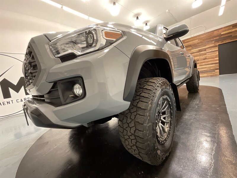 2019 Toyota Tacoma TRD Off-Road / 6 SPEED MANUAL / LIFTED / CEMENT  / LOCAL RUST FREE / Excel Cond - Photo 27 - Gladstone, OR 97027