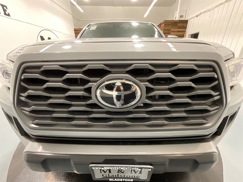 2019 Toyota Tacoma TRD Off-Road / 6 SPEED MANUAL / LIFTED / CEMENT  / LOCAL RUST FREE / Excel Cond - Photo 56 - Gladstone, OR 97027