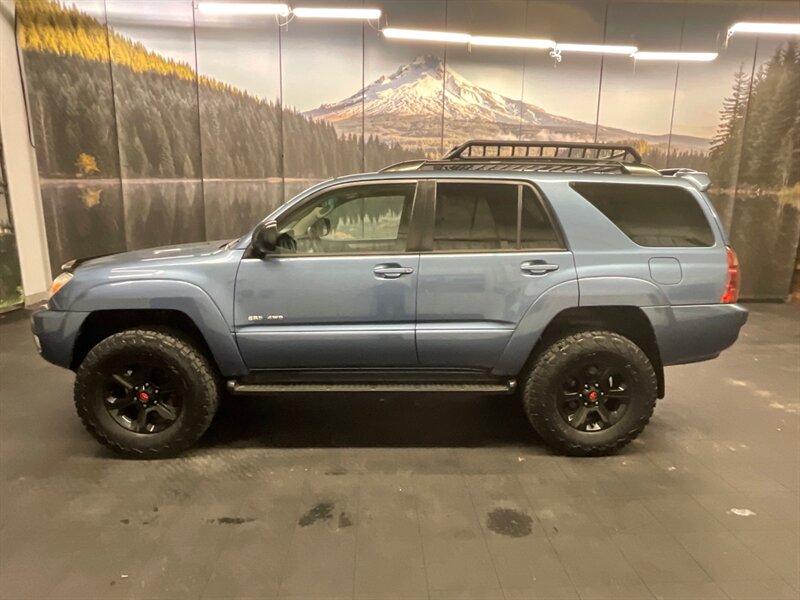 2005 Toyota 4Runner SR5 4X4 / 4.0L V6 / 1-OWNER / NEW LIFT WHEELS TIRE  1-OWNER LOCAL OREGON SUV / RUST FREE / NEW BF GOODRICH TIRES / 128,000 MILES - Photo 3 - Gladstone, OR 97027