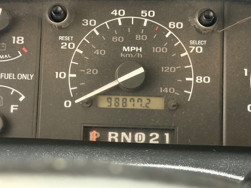 1994 Ford F-250 XLT Super Duty 4X4 7.5L V8 / ZERO RUST / 98K MILES /LONG BED - Photo 46 - Gladstone, OR 97027