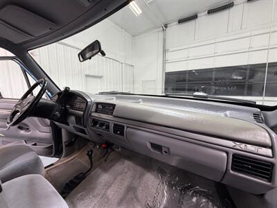 1994 Ford F-250 XLT Super Duty 4X4 7.5L V8 / ZERO RUST / 98K MILES  /LONG BED - Photo 38 - Gladstone, OR 97027