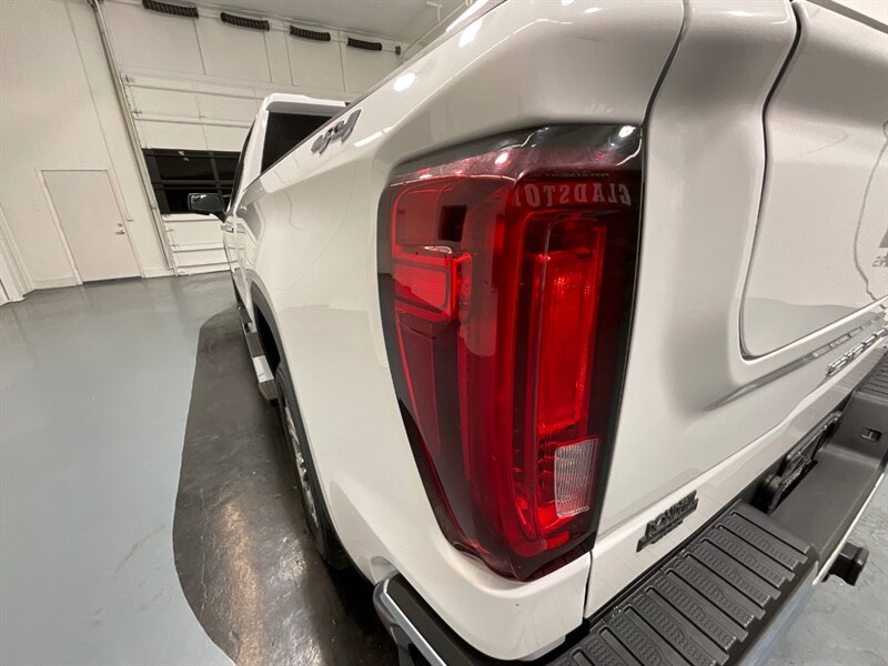 2019 GMC Sierra 1500 SLT Crew Cab 4X4 5.3L V8 Leather / 1-OWNER  / ZERO RUST - Photo 29 - Gladstone, OR 97027