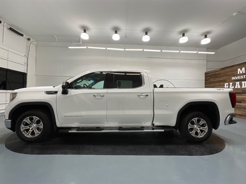 2019 GMC Sierra 1500 SLT Crew Cab 4X4 5.3L V8 Leather / 1-OWNER  / ZERO RUST - Photo 3 - Gladstone, OR 97027