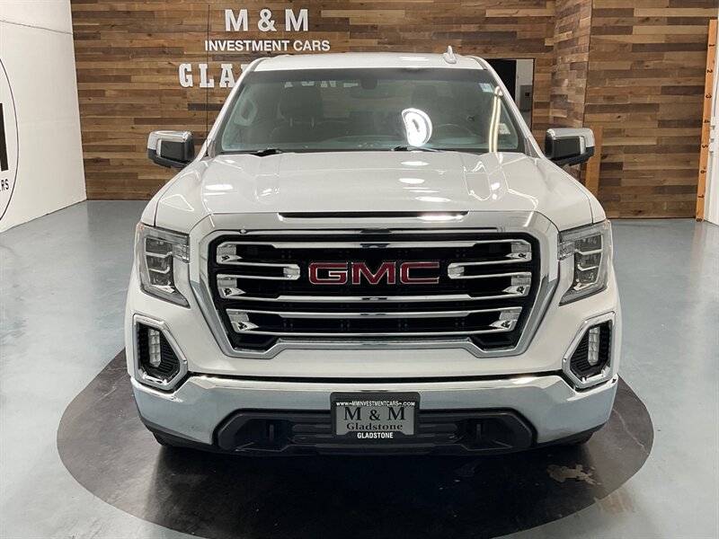 2019 GMC Sierra 1500 SLT Crew Cab 4X4 5.3L V8 Leather / 1-OWNER  / ZERO RUST - Photo 5 - Gladstone, OR 97027