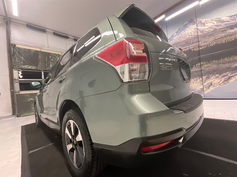 2017 Subaru Forester 2.5i Premium SUV / Panoramic Sunroof /Leather Seat  / Heated seats / Backup Camera / BRAND NEW TIRES / 64,000 MILES - Photo 10 - Gladstone, OR 97027