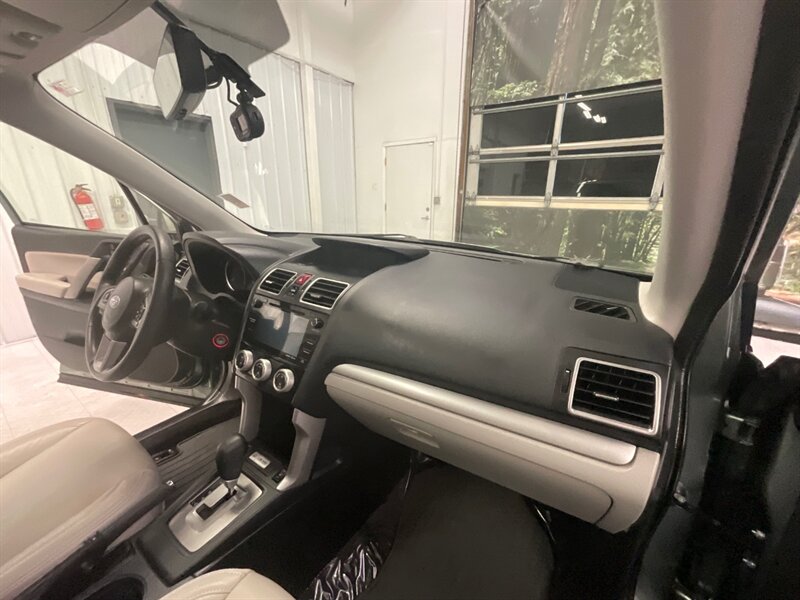 2017 Subaru Forester 2.5i Premium SUV / Panoramic Sunroof /Leather Seat  / Heated seats / Backup Camera / BRAND NEW TIRES / 64,000 MILES - Photo 17 - Gladstone, OR 97027