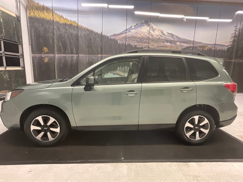 2017 Subaru Forester 2.5i Premium SUV / Panoramic Sunroof /Leather Seat  / Heated seats / Backup Camera / BRAND NEW TIRES / 64,000 MILES - Photo 3 - Gladstone, OR 97027