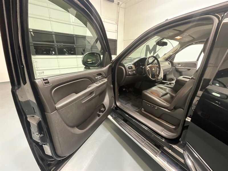 2012 Chevrolet Silverado 1500 LTZ Crew Cab 4X4 / Leather Heated seats /ZERO RUST /LOCAL TRUCK / Towing Pkg - Photo 31 - Gladstone, OR 97027