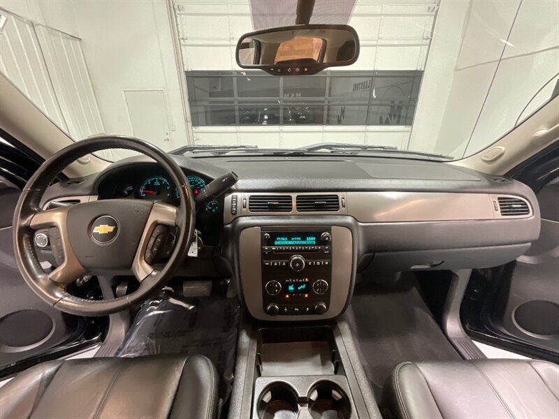 2012 Chevrolet Silverado 1500 LTZ Crew Cab 4X4 / Leather Heated seats /ZERO RUST /LOCAL TRUCK / Towing Pkg - Photo 37 - Gladstone, OR 97027