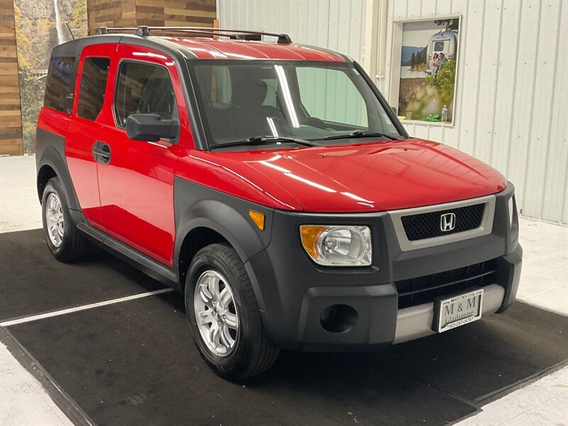 2006 Honda Element EX Sport Utility AWD / 2.4L 4Cyl / 1-OWNER LOCAL  / RUST FREE / SUNROOF / TOWING PKG / 185,000 MILES - Photo 2 - Gladstone, OR 97027