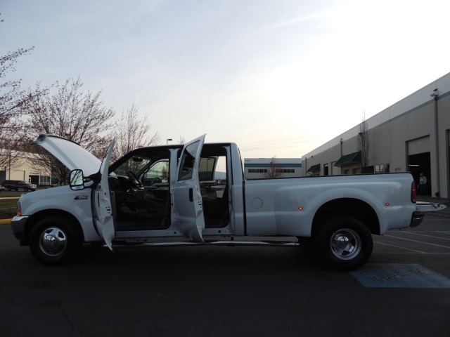 2002 Ford F-350 DUALLY / Crew Cab / Long Bed / 7.3L Diesel / 1-TON   - Photo 10 - Portland, OR 97217