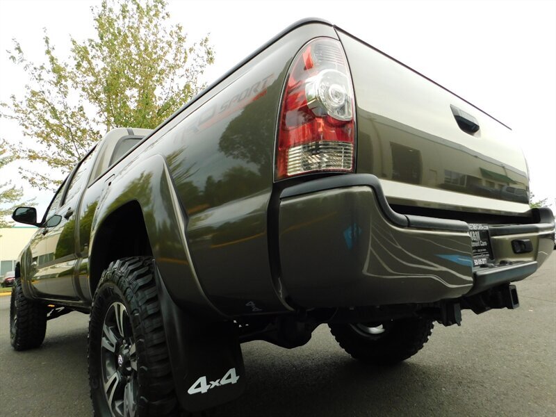 2015 Toyota Tacoma Double Cab 4X4 V6 / TRD SPORT / LONG BED / LIFTED   - Photo 11 - Portland, OR 97217