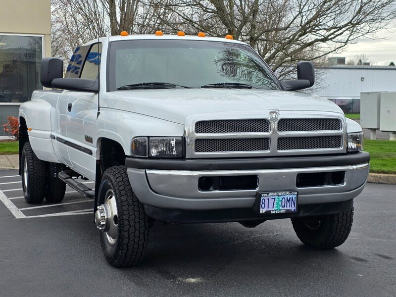 1998 Dodge Ram 3500 Laramie SLT  / Dually / 4X4 / 5 - Speed Manual  / Long Bed / 5.9 L Cummins Diesel / 1-Ton Suspension / No Rust - Photo 2 - Portland, OR 97217