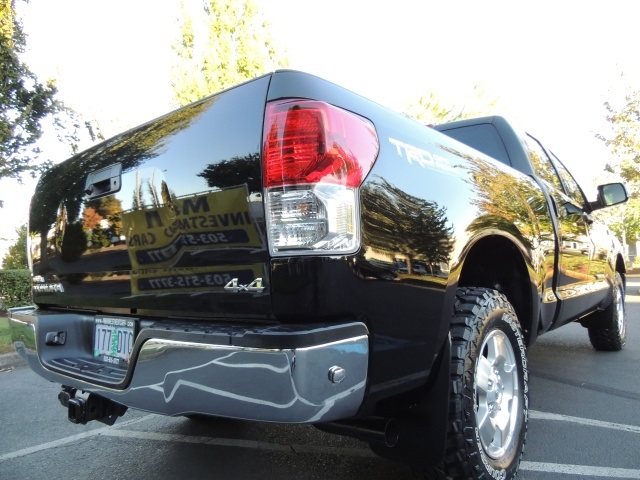 2011 Toyota Tundra Double Cab / 4X4 / TRD OFF ROAD / 1-OWNER / LIFTED   - Photo 11 - Portland, OR 97217