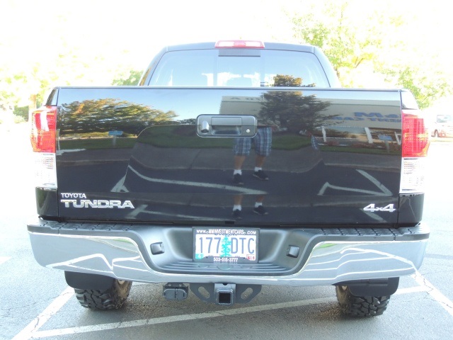 2011 Toyota Tundra Double Cab / 4X4 / TRD OFF ROAD / 1-OWNER / LIFTED   - Photo 6 - Portland, OR 97217