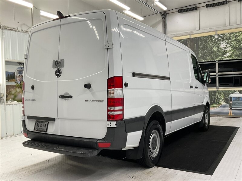 2015 Mercedes-Benz Sprinter 2500 CARGO VAN  / 2.1L 4Cyl DIESEL / Backup Camera  / NEW TIRES / STANDARD ROOF / 144 " WB - Photo 8 - Gladstone, OR 97027