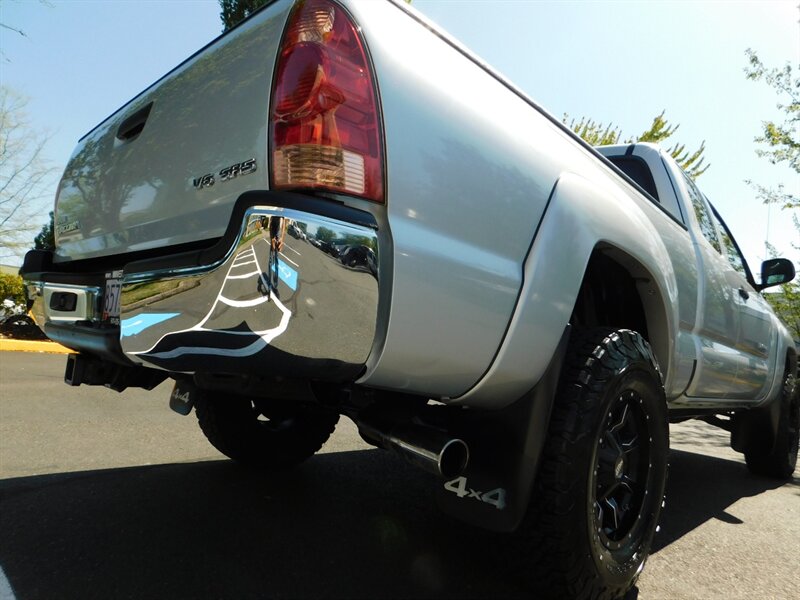 2007 Toyota Tacoma SR5 V6 4dr Access Cab 4X4 / 6-SPEED MANUAL / CLEAN   - Photo 12 - Portland, OR 97217