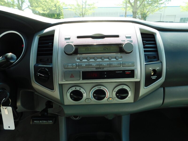 2007 Toyota Tacoma SR5 V6 4dr Access Cab 4X4 / 6-SPEED MANUAL / CLEAN   - Photo 19 - Portland, OR 97217