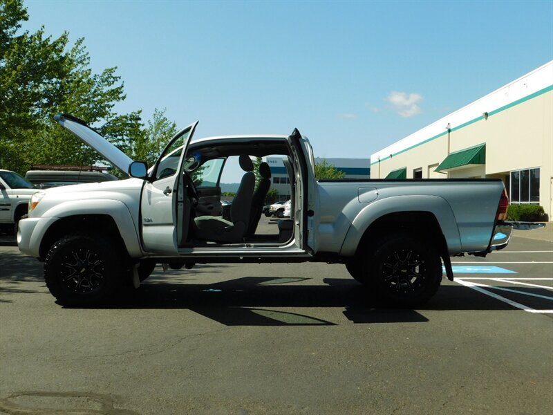 2007 Toyota Tacoma Sr5 V6 4dr Access Cab 4x4   6-speed Manual   Clean