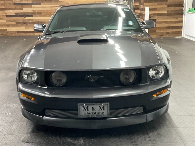 2008 Ford Mustang GT Premium / Leather / 33,000 MILES  33K Miles / Leather / GT - Photo 5 - Gladstone, OR 97027