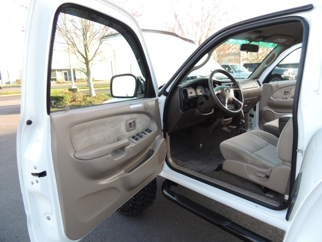 2004 Toyota Tacoma Double Cab / LIFTED   - Photo 16 - Portland, OR 97217