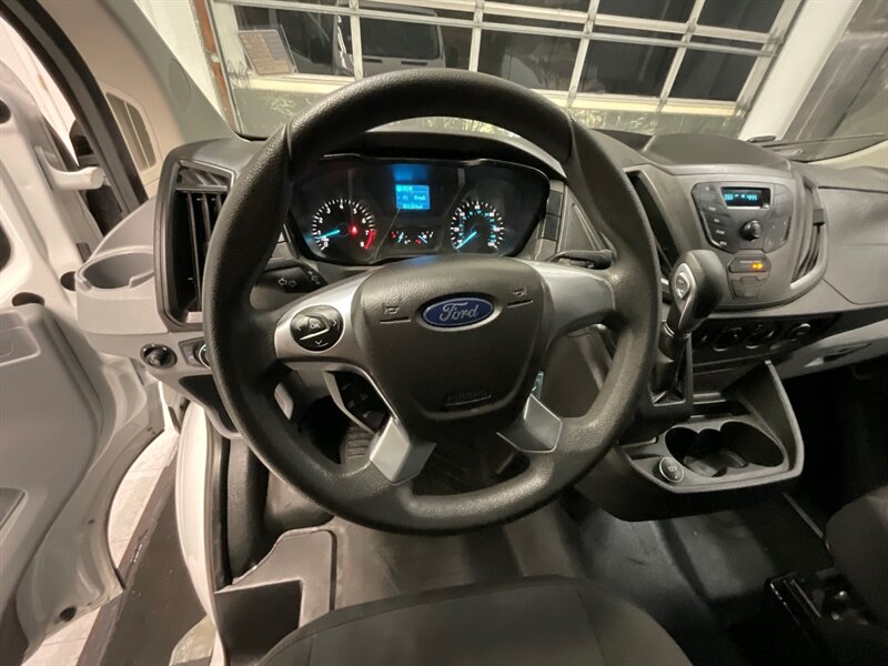 2018 Ford Transit Cargo Van 250 / 3.7L V6 / Backup Camera / 51K MILE  / Cruise Control / Backup Cam / LOW ROOF - Photo 27 - Gladstone, OR 97027