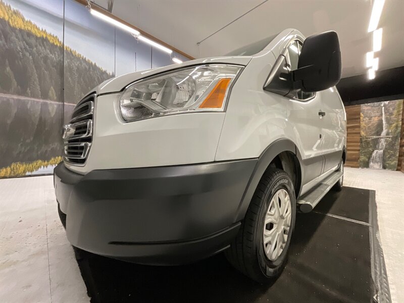 2018 Ford Transit Cargo Van 250 / 3.7L V6 / Backup Camera / 51K MILE  / Cruise Control / Backup Cam / LOW ROOF - Photo 9 - Gladstone, OR 97027