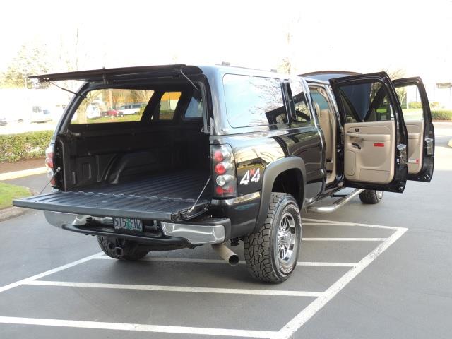 2006 GMC Sierra 2500 SLT 4X4 CrewCab 6.6 DURAMAX Diesel SnugTop Canopy   - Photo 16 - Portland, OR 97217