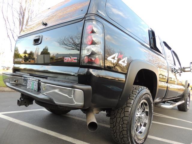 2006 GMC Sierra 2500 SLT 4X4 CrewCab 6.6 DURAMAX Diesel SnugTop Canopy   - Photo 12 - Portland, OR 97217