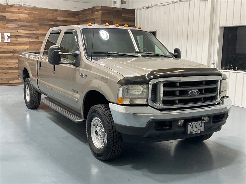 2002 Ford F-250 Lariat photo 2