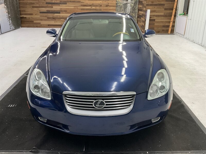 2002 Lexus SC 430 Convertible 2Dr / 4.3L V8 / 86,000 MILES  / Leather & Heated Seats / Mark Levinson Sound / TIMING BELT SERVICE DONE - Photo 5 - Gladstone, OR 97027