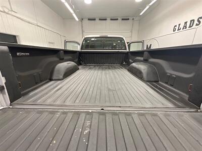 1996 Dodge Ram 3500 Laramie SLT 4X4 5.9L DIESEL 12-VALVE / 86k MILES / DUALLY / ZERO RUST / LONG BED - Photo 9 - Gladstone, OR 97027