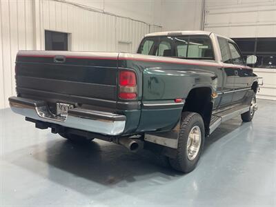 1996 Dodge Ram 3500 Laramie SLT 4X4 5.9L DIESEL 12-VALVE / 86k MILES / DUALLY / ZERO RUST / LONG BED - Photo 8 - Gladstone, OR 97027