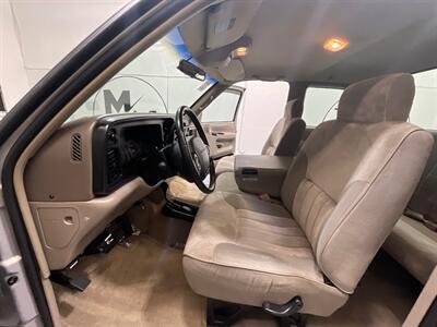 1996 Dodge Ram 3500 Laramie SLT 4X4 5.9L DIESEL 12-VALVE / 86k MILES / DUALLY / ZERO RUST / LONG BED - Photo 11 - Gladstone, OR 97027